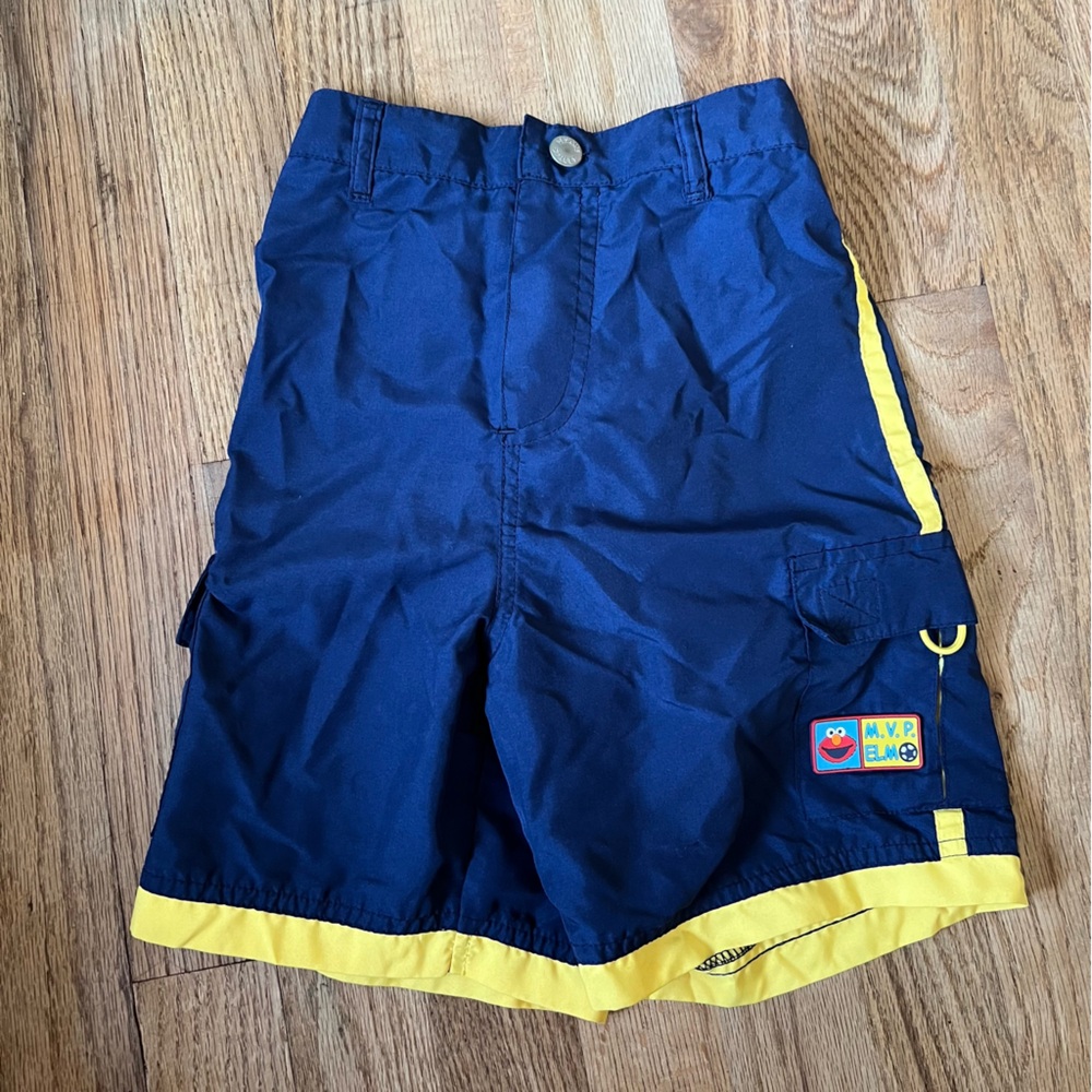 Sesame Street ELMO Blue and Yellow Kids Shorts size 5t vintage y2k